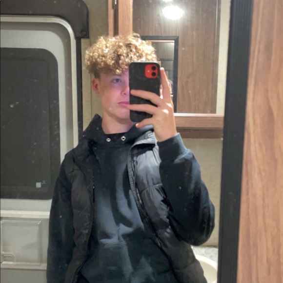 Meet the Posher Other - Meet your Posher, Nathan